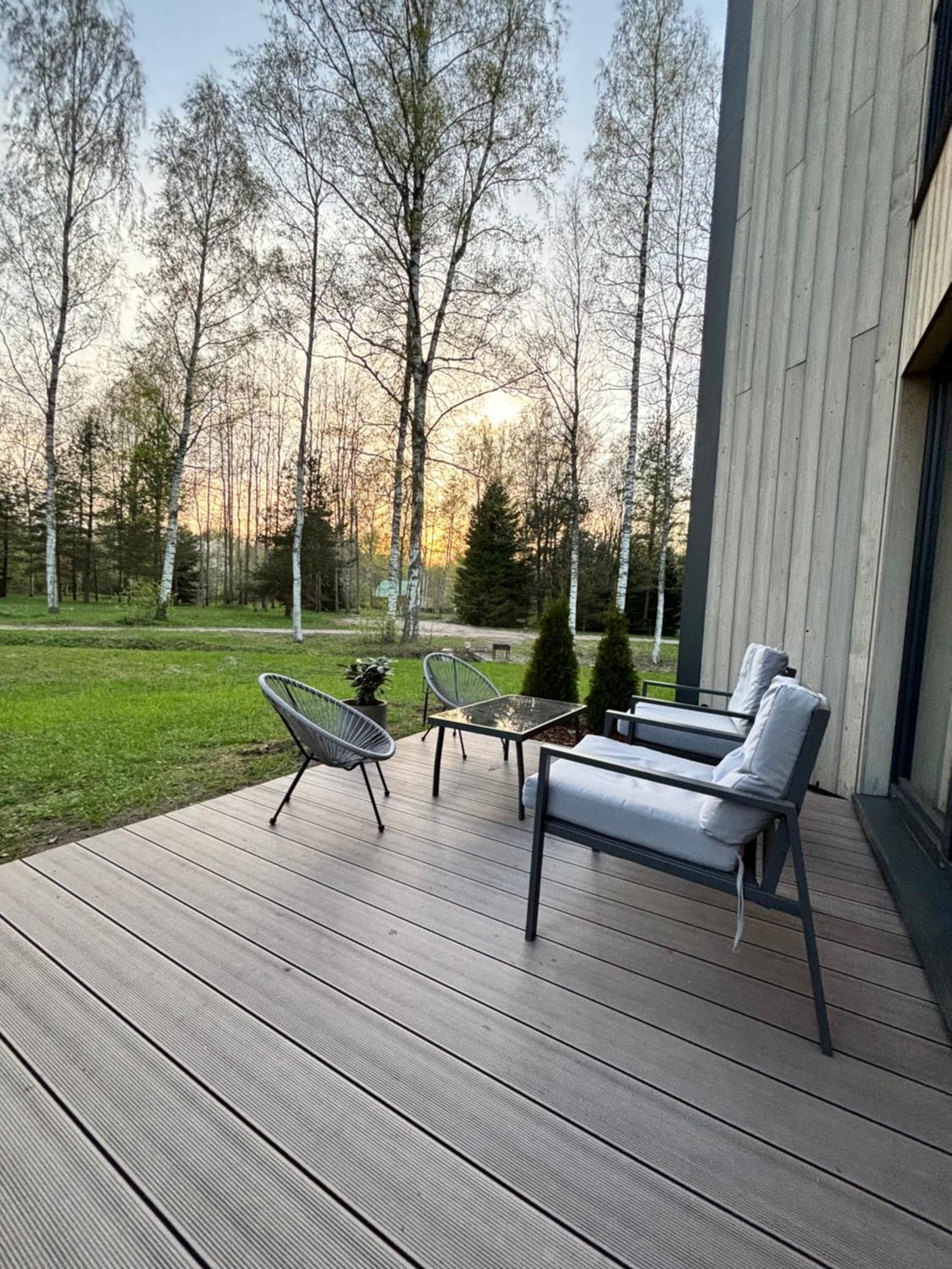 Albatross Getaway By The Sea, Spa And Forest With A Terrace Ķesterciems Extérieur photo